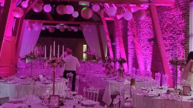 Belle décoration de salle de mariage Nord